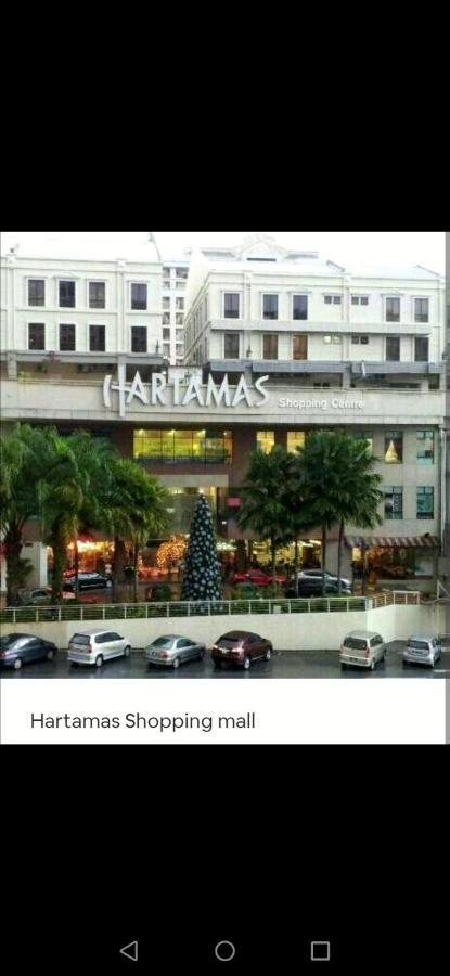 Corporate Hotel Suites At Hartamas / Mont Kiara Kuala Lumpur Eksteriør billede