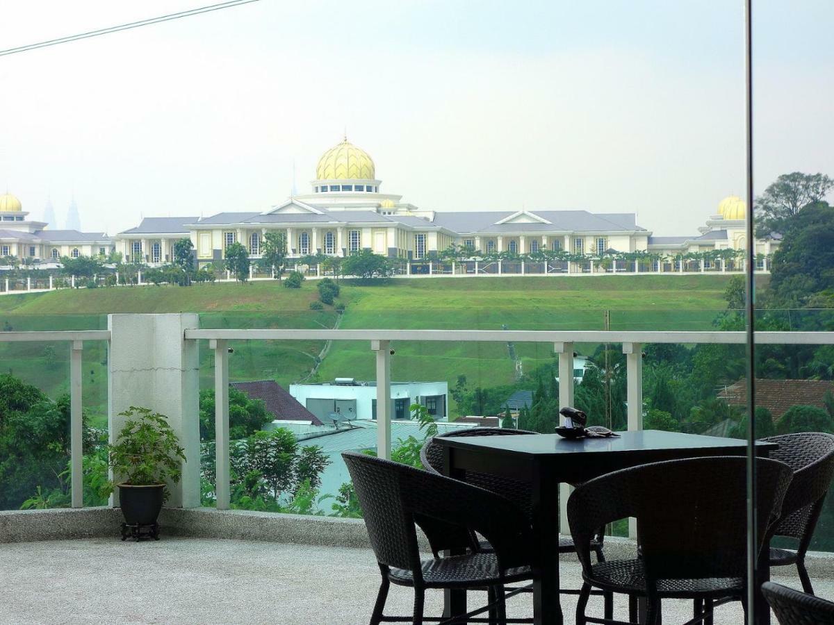 Corporate Hotel Suites At Hartamas / Mont Kiara Kuala Lumpur Eksteriør billede